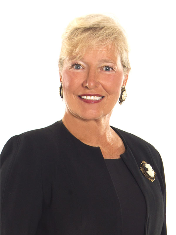 Portrait of Elizabeth Manganelli-State